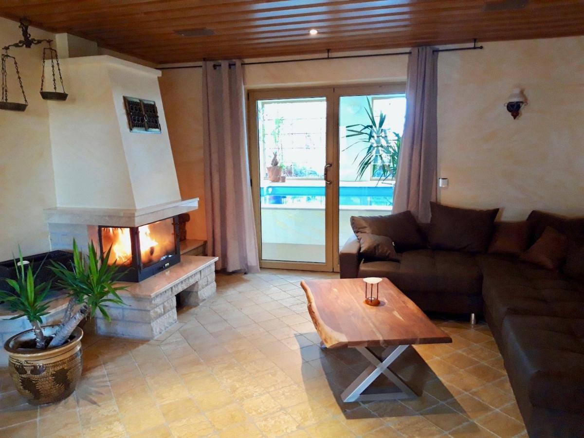 Ein Bett Im Kornfeld - Haus Fernweh - Innenpool Schonfeld  Exterior foto